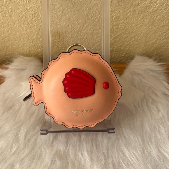 Kate Spade puffy coin purse fish bag charm key fob, GUC, HOST PICK🎉 - Picture 3 of 9